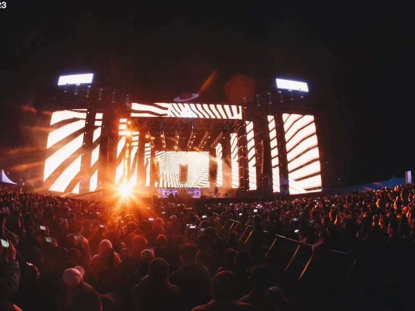 揭秘舞臺屏幕租賃考慮哪些事項與細(xì)節(jié)