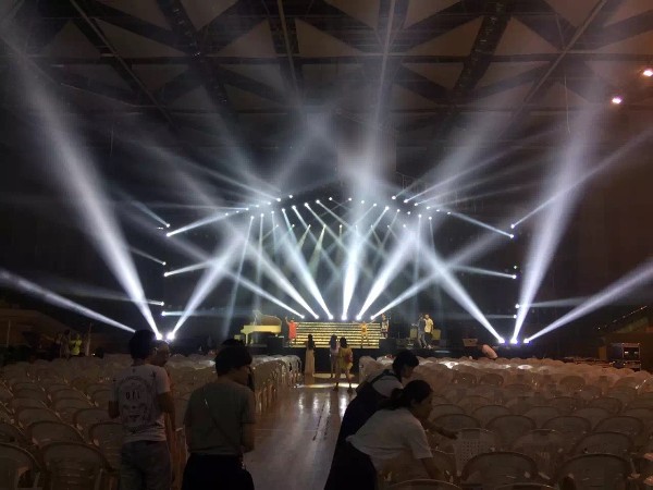 選擇鑫禾舞美省錢又省心