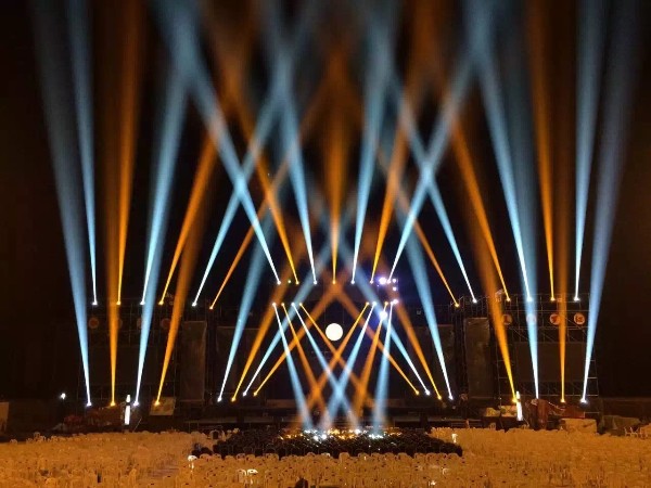 舞臺(tái)背景選擇什么更合適？