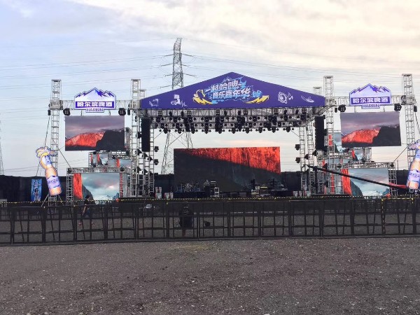 鑫禾舞美實(shí)惠的租賃價(jià)格何以見得？