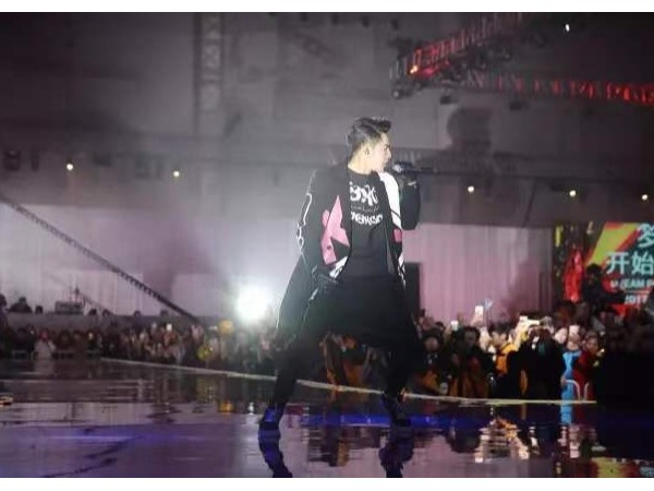 明星見面會(huì)舞臺(tái)搭建公司哪找？