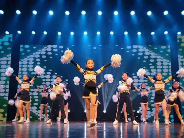 寧波燈光租賃,專業(yè)才是關(guān)鍵 寧波燈光租賃,專業(yè)才是關(guān)鍵