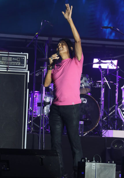 寧波雅戈?duì)栿w育館燈光租賃案例