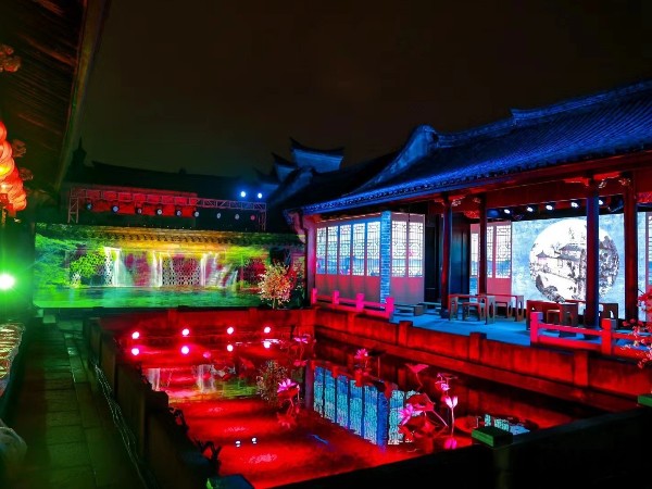 舞臺舞美設(shè)計打造富有意識的演出