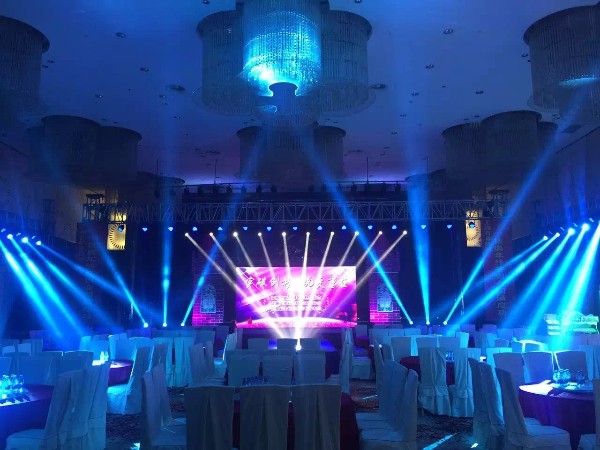 婚慶音響租賃一套多少錢？