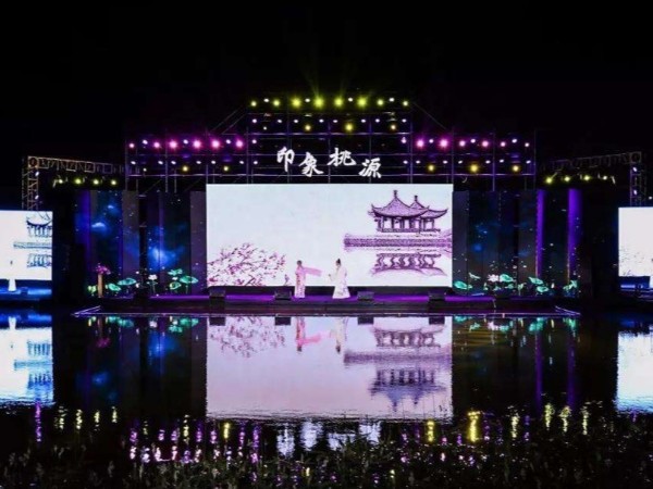 舞臺搭建安裝不容出錯，否則后果可想而知。