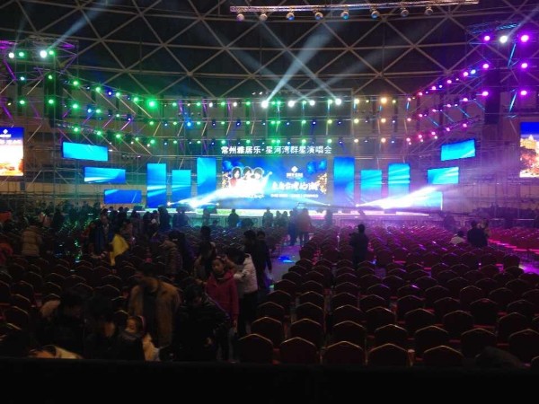 大型戶外舞臺租賃全套租更實惠