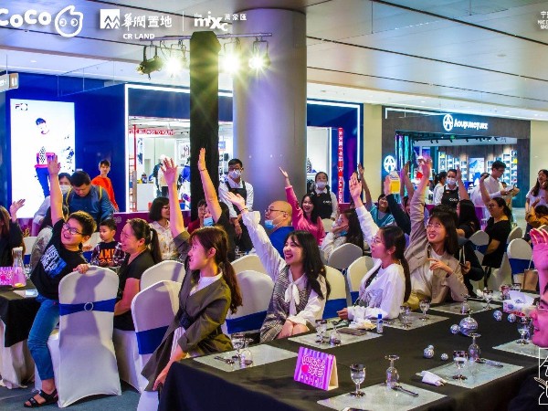 CoCo美莓分享會舞臺設(shè)備租賃案例