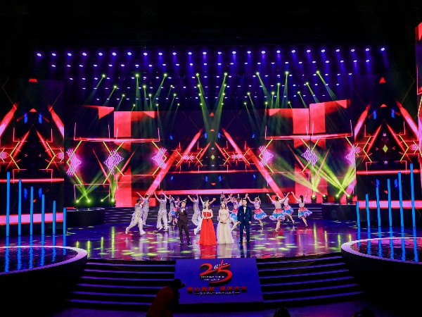 鑫禾舞美：推薦企業年會必備租賃神器