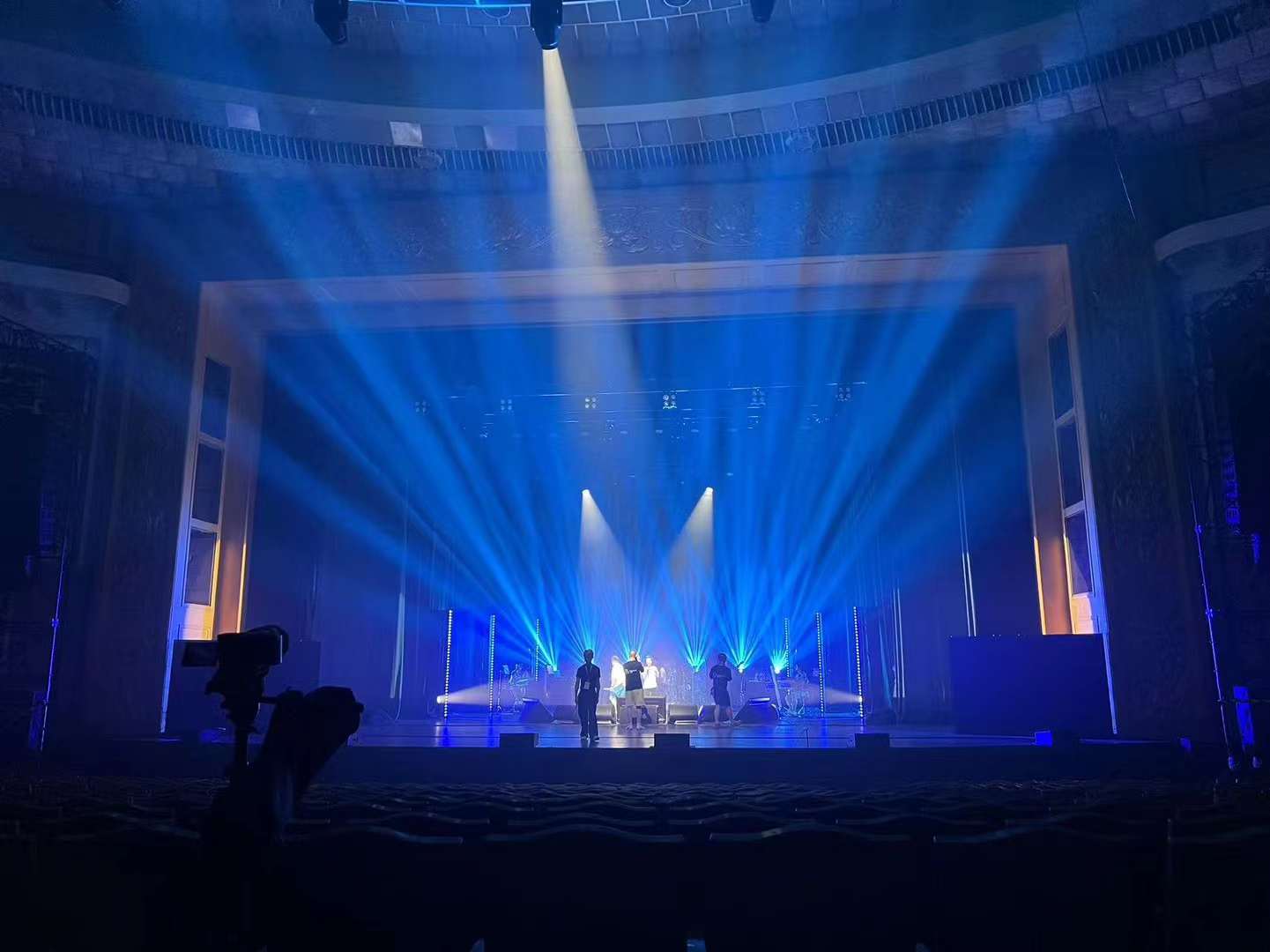 層層篩選對比報價挑選正規專業燈光租賃公司秘訣