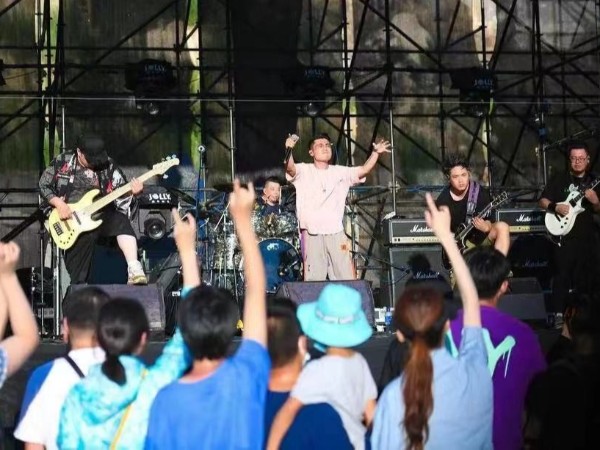 辨別寧波燈光租賃供應(yīng)商是否有優(yōu)勢值得被客戶選擇