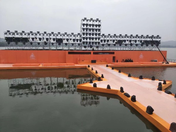 到杭州租燈光設備找哪家好？