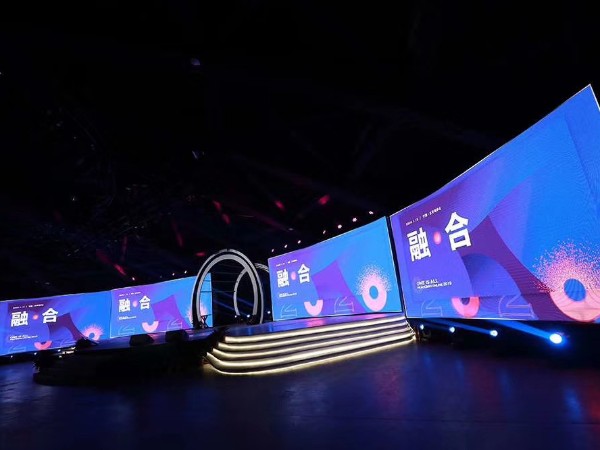 舞臺(tái)燈光租賃